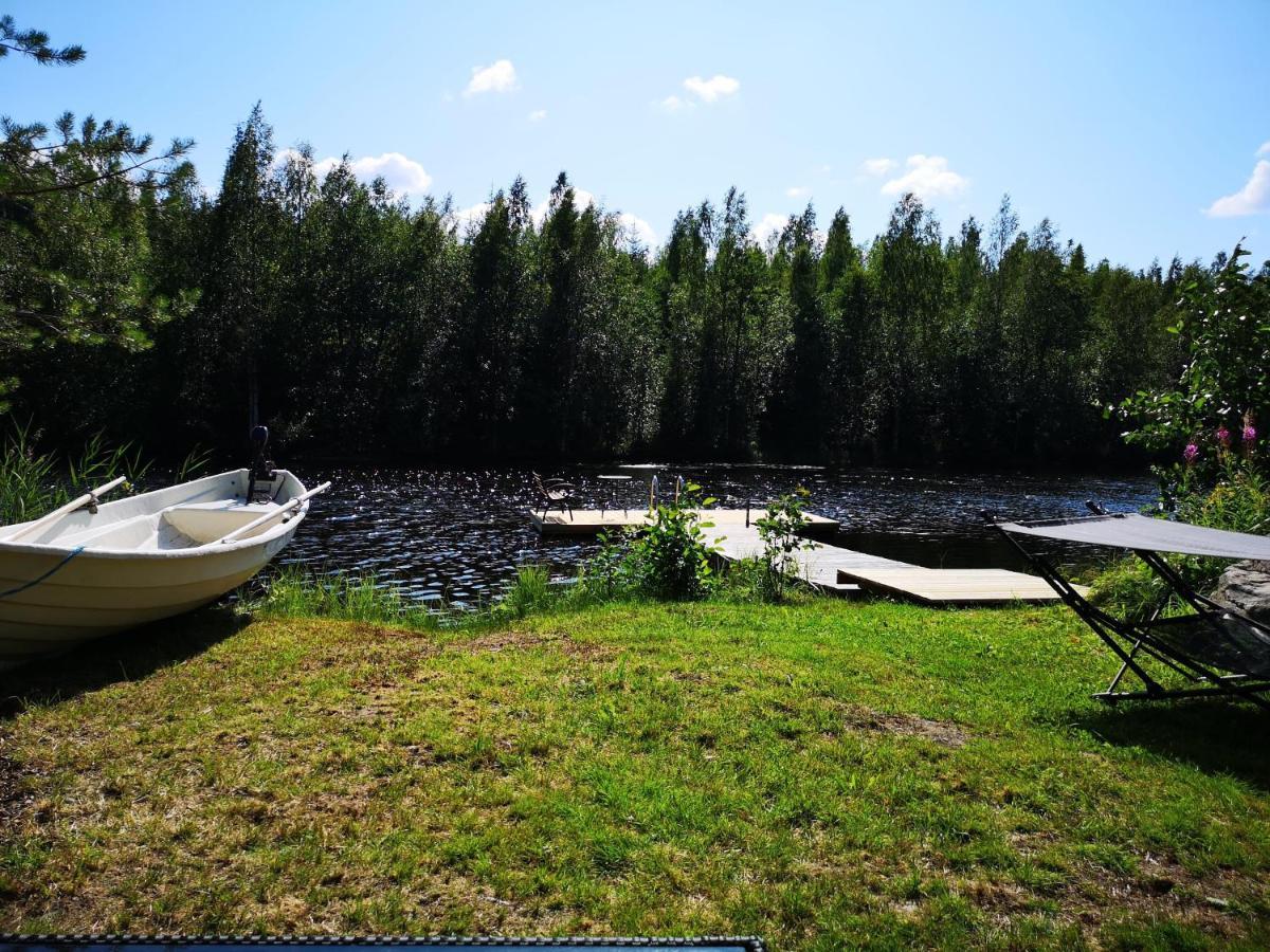 Lakeside Cottage Metsaeranta Savonranta ภายนอก รูปภาพ